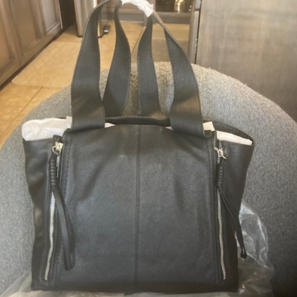 Vince Camuto Black Leather Tote with Dustbag - Picture 4 of 9